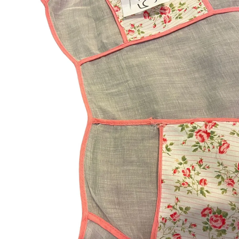 #5724 Womens Pink Floral Half Hostess Apron With Pockets